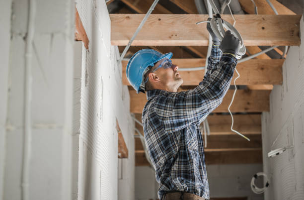 Best Affordable Emergency Electrician  in Alton, IA